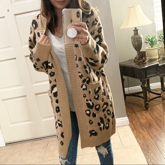 Leopard Cardigan - Picture 2 of 2